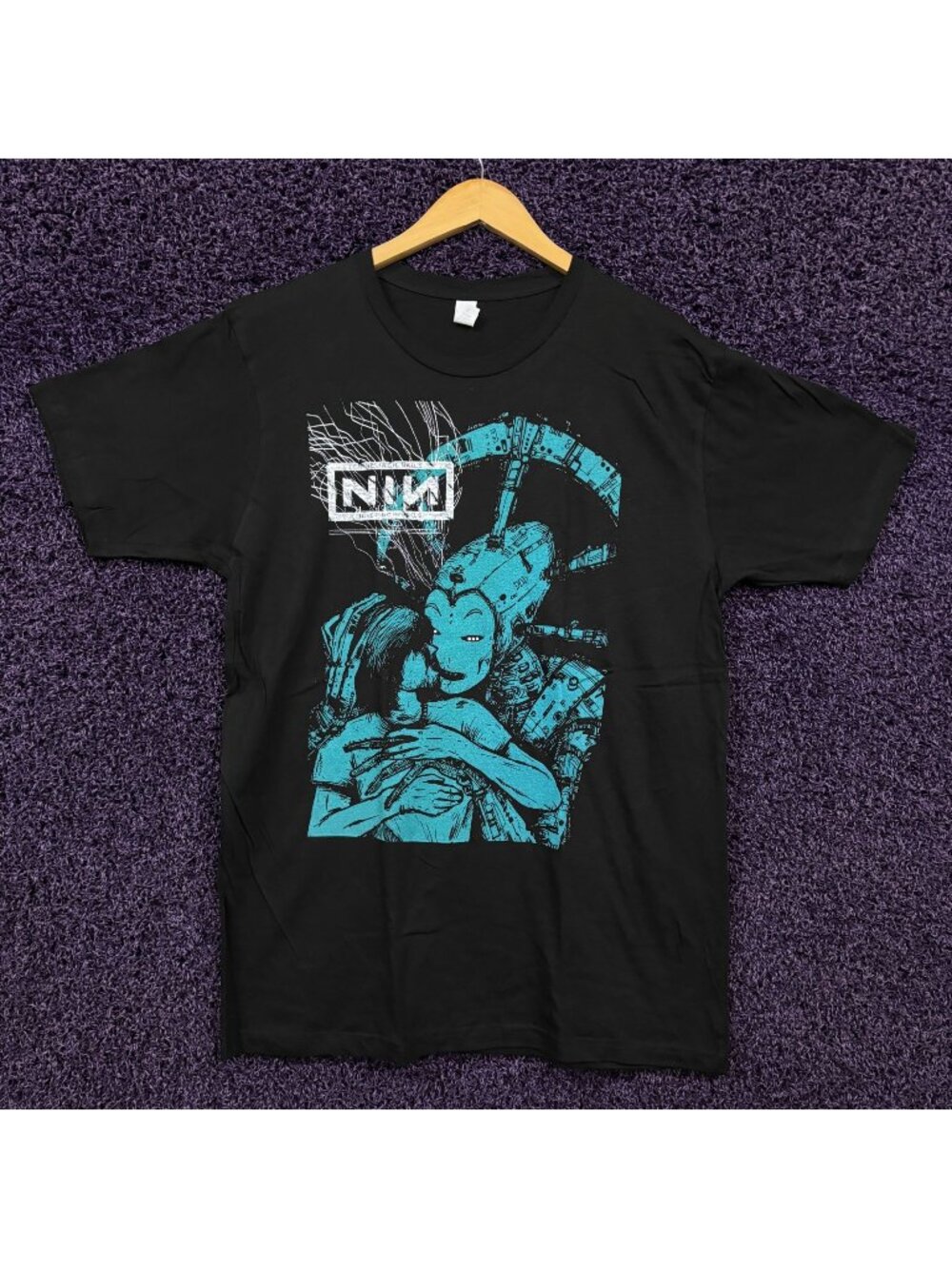 Nine Inch Nails With Teeth T-Shirt Size Large